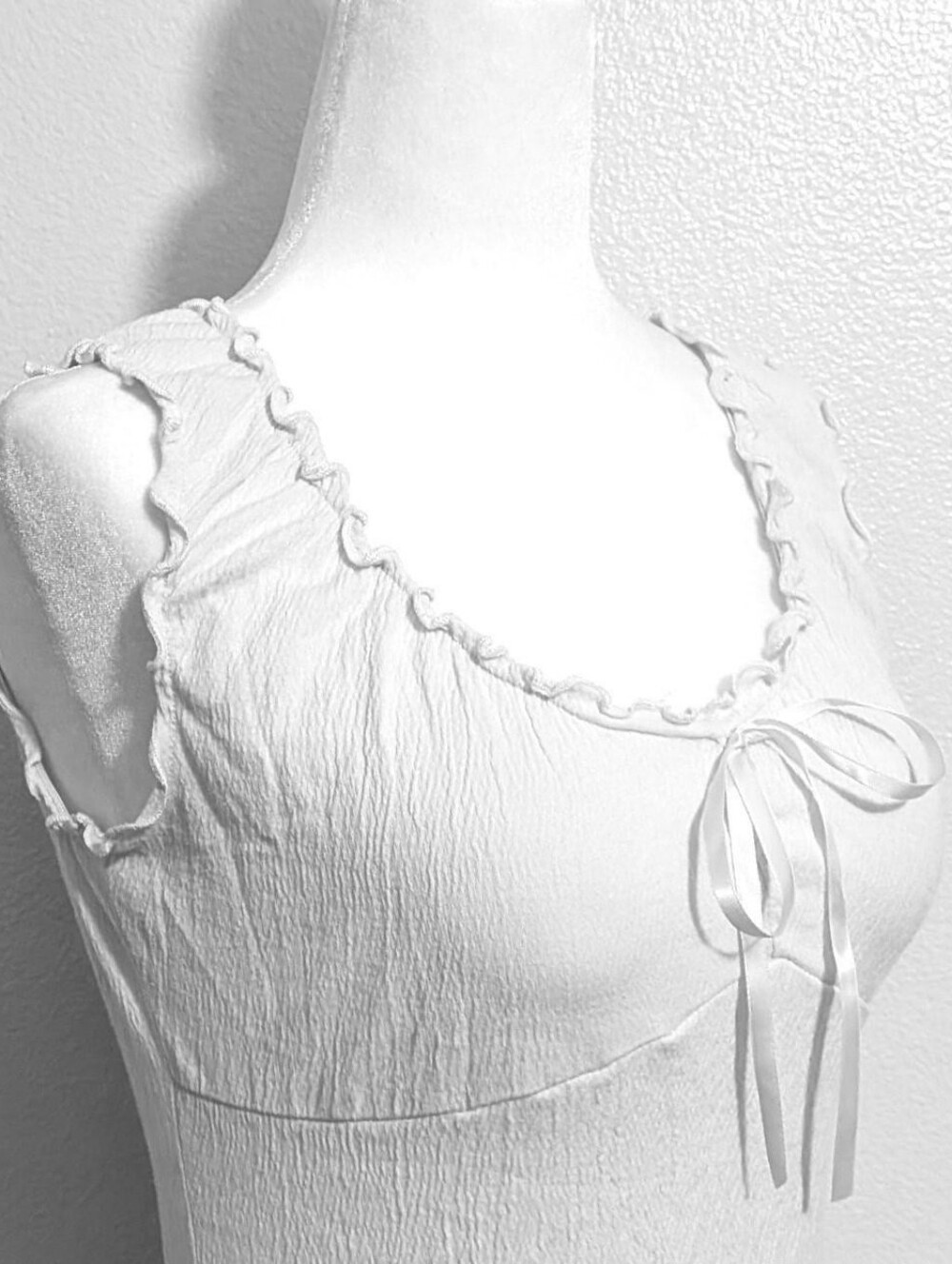 Brandy Melville White Malena Ruched Coquette Babydoll Tank Top | Size OS - Picture 4 of 6